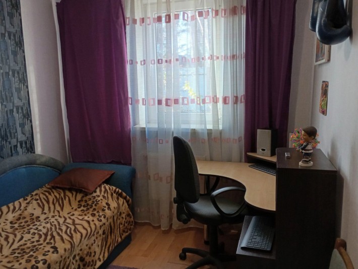 Сдаю кімнату для однієї жінки вул.Університетська 63 - фото 1