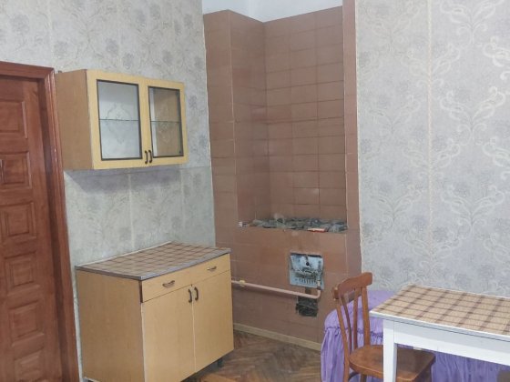 Оренда комнат в комунальной квартире.Центр.