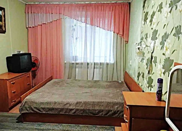 Здам кімнату в гуртожитку блочного типу. Метро 10 хвилин. - фото 1