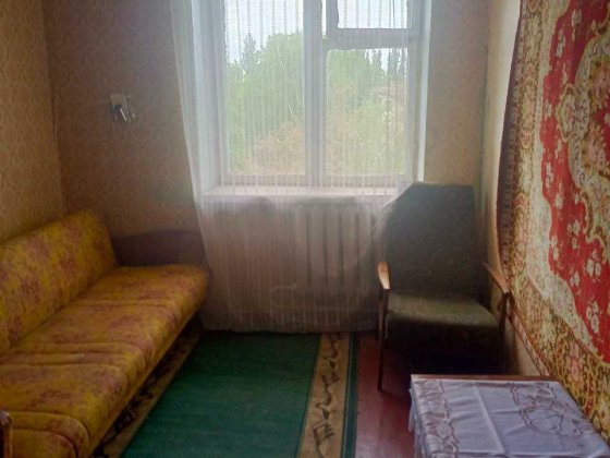 Кімната для студентів. Всі зручності. Гар.Вода. Пральна. ЦЕНТР/Площа