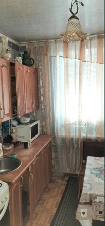 Сдам комнату, правый берег, женщине БЕСПЛАТНО! - фото 1