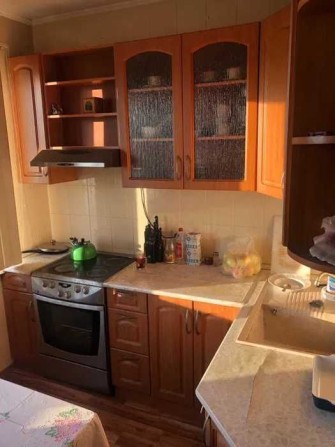 Сдам комнату в 3-комн,квартире по ул.Озёрная - фото 1