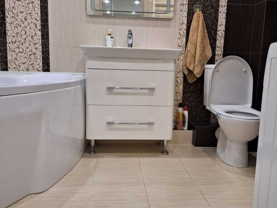 Оренда кімнати. Позняки  Харківська.   Проспект Миколи Бажана,34. Київ