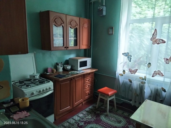 Сдам комнату для молодой девушки в районе пр. Мазепы - фото 1