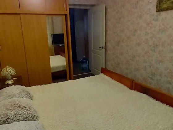 Сдаю комнату с ремонтом   на ст.м. Вокзальная 12  мин. пешком. Київ