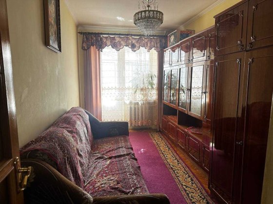 Оренда кімнати вул. Кульпарківська для дівчини Франківський район Львов