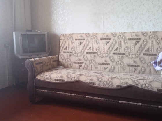 кімната з балконом, Голосіївський район. Київ