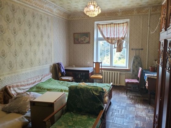 Сдаётся комната в 3-х к КВ.,ул.Защ.Николаева-1800грн Николаев