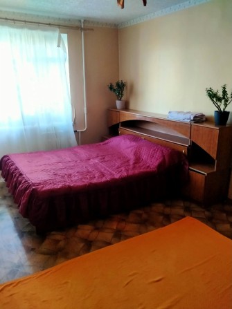 Сдаю комнату 18 КВ метров - фото 1