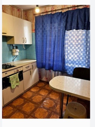 Сдам комнату в коммуне в центре города! - фото 1