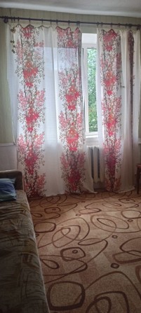 Сдам гостинку на Космической. - фото 1