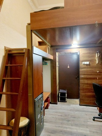 Сдам комнату  ул.Пастера  1 сосед. - фото 1