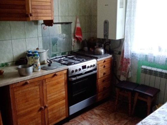 Здам місце в   кімнаті .в теплому затишному будинку. Київ