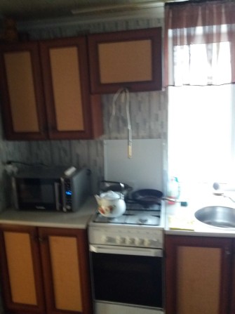 Сдам комнату в частном доме.Хозяин.Метро Теремки 15 минут. - фото 1