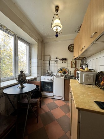 Здам кімнату без хазяев біля метро КПІ. - фото 1