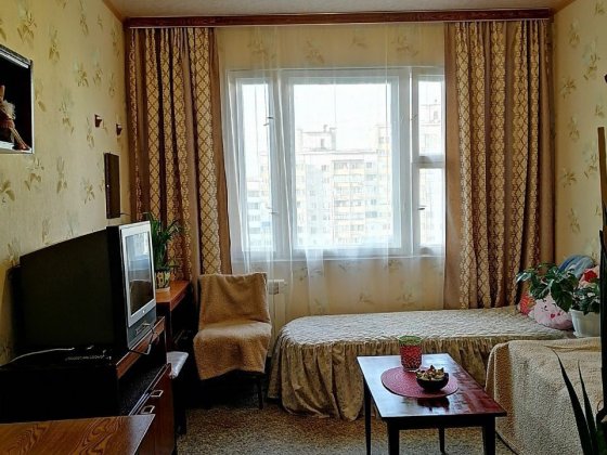 Здам кімнату(ліжко-місце) для дівчини м.Теремки(2 хв.) Київ