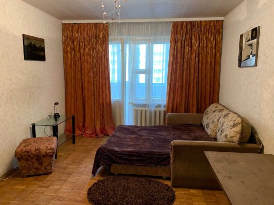Тільки для дівчини! Кімната: затишна, тепла, з балконом Київ