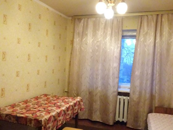 Святослава Хороброго, отдельная комната,  Севастопольская площадь Київ