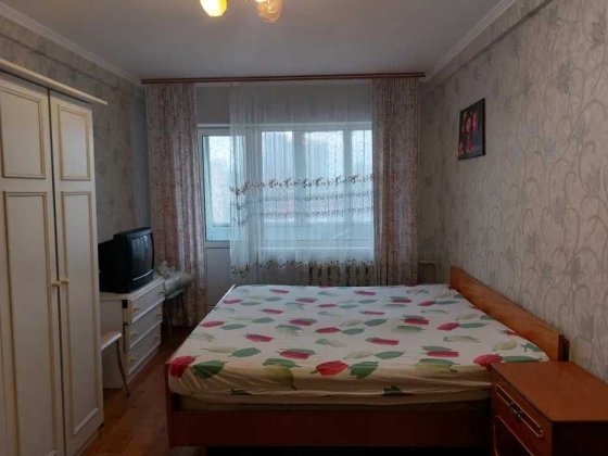 Здам кімнату без господарів біля метро Чернігівська. Київ