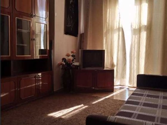 вул. Шота Руставелі  оренда 1 ( окрема) кімнат в 3 кімнатній Киев
