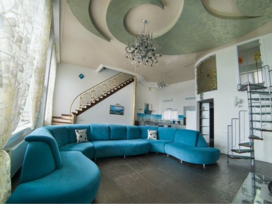 Сдам помесячно VIP коттедж у моря бассейн с подогревом, 2 пляжа, бар. Чорноморськ