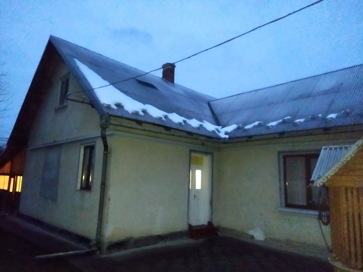 Здається  окремий будинок - фото 1