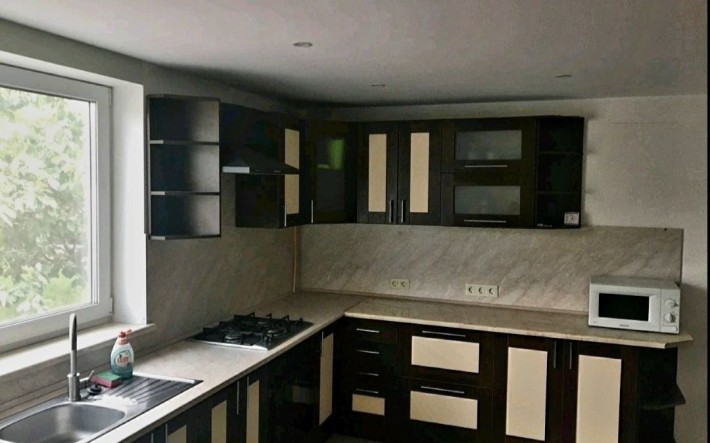 ЗДАЧА ГАЗИФІКОВАНОГО  Будинку БЕЖІВКА 100кв.м  поруч Центра міста - фото 1