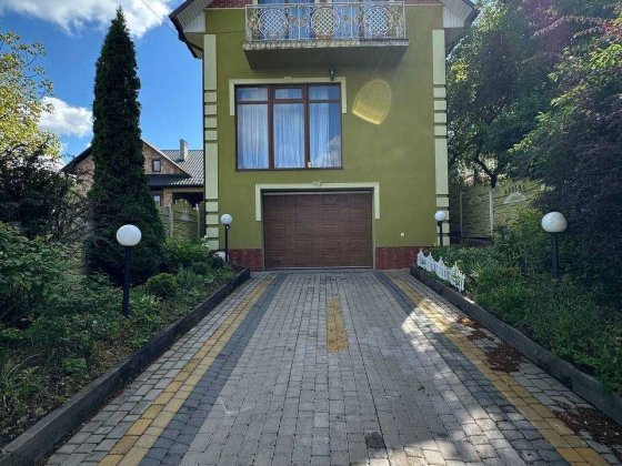 Довгострокова Оренда будинку Чернівці