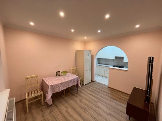 Будинок з ремонтом Калинівський ринок Хотинська Черновцы