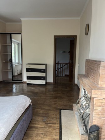 Здам будинок Русанівські сади вул.Садова з виходом до озера - фото 1