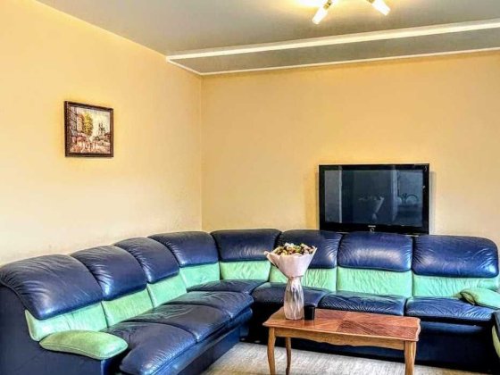 Димерська. S=115м з ремонтом, дворик, парковка м. Академмістечко 7 хв Киев