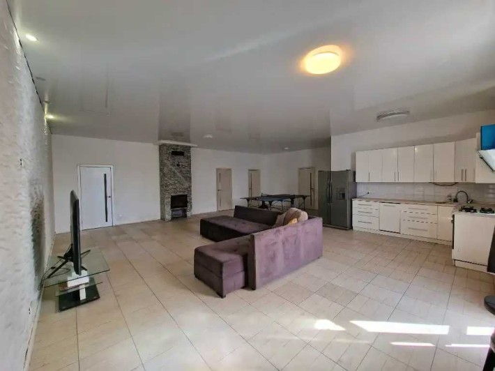 Сдам большой дом на Мирном 6к правый берег - фото 1