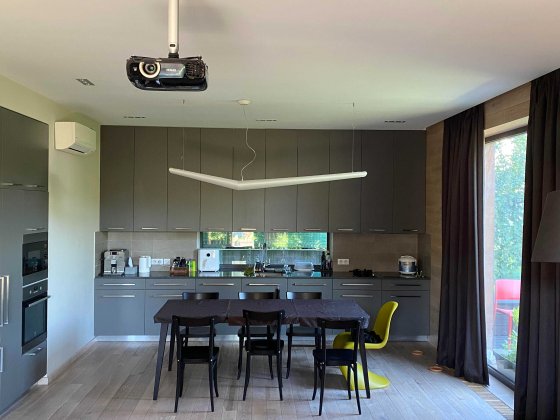 Оренда 2-пов 5-кім будинку біля метро Голосіївська, вул. Олега Дідушка Київ