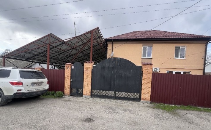 Сдам 3 комнатный дом. Район Телецентра - фото 1