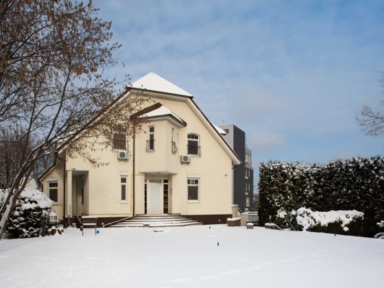 Оренда будинка 420 кв.пр. Проспекті Валерія Лобановского. Без комісії Киев