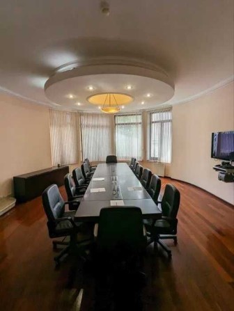 Без %. Офісна будівля 570 м2 на Печерьску. метро 5 хвилин. Генератор! - фото 1