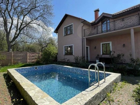 Оренда 3к будинок 250м2 м.Київ Русанівські Сади м.Лівобережна Киев