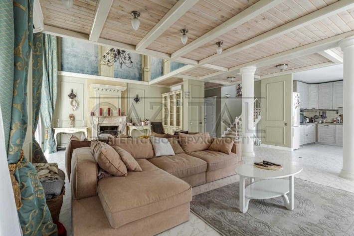 Голосіївський Парк,будинок 350м.8 сот.цоколь, генератор,місь каналізац - фото 1