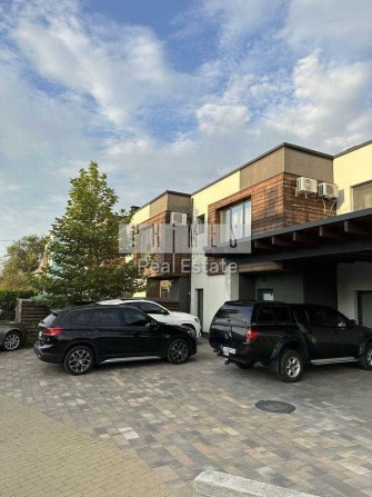 Оренда 3к двохповерхового таунхаусу, Голосіївський район - фото 1