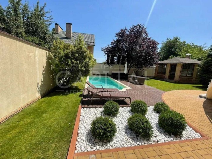 Оренда будинку з басейном на Подолі, генератор, газ, підвал/ EN/ 中文 - фото 1