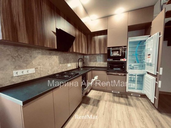 Видео Современный стильный дом 4 спальни Совиньон  Генератор Одесса