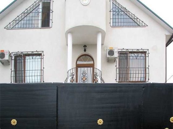 Сдам большой фасадный дом  на 7 ст.Фонтана под проживание,любой бизнес Одесса