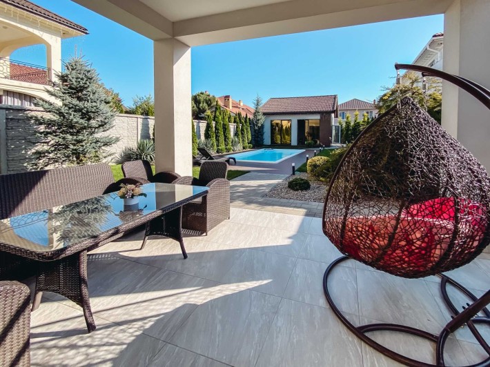 Аренда НОВОГО дома в Совиньоне - фото 1