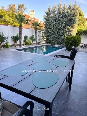 Новый дом с бассейном Совиньон - фото 1