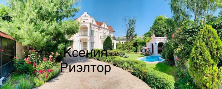 Комфортный дом на фонтане с бассейном будинок - фото 1