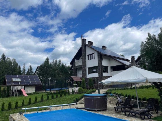 Коттедж в Карпатах БАСЕЙН з підігрівом,сауною та каміном Микуличин Микуличин