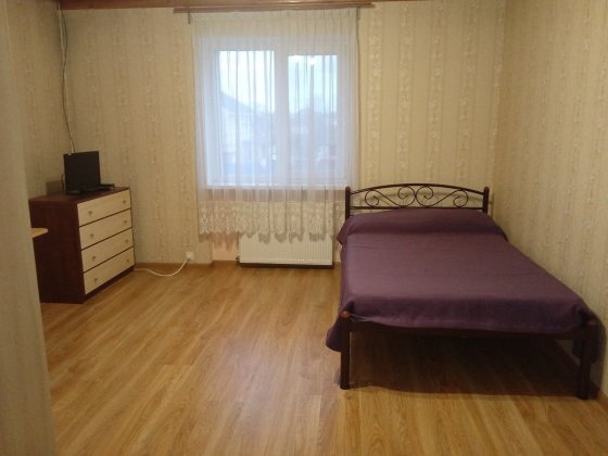 Будинок 2 поверховий здаємо для чоловіка .Терміново.Вільно. Софіївська Борщагівка