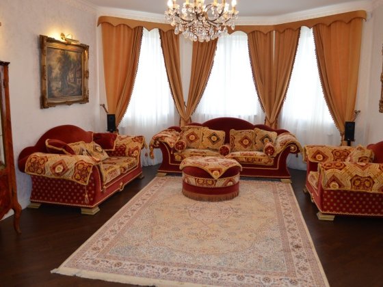 Козин. Конча Заспа. Аренда дома с бассейном в закрытом городке. Козин