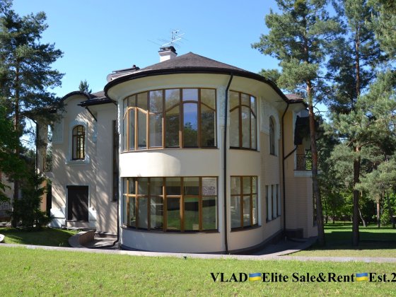 Козин. КМ Сосновий Бір (Сосновый Бор). 800 м2, 5 спален, укриття. Козин