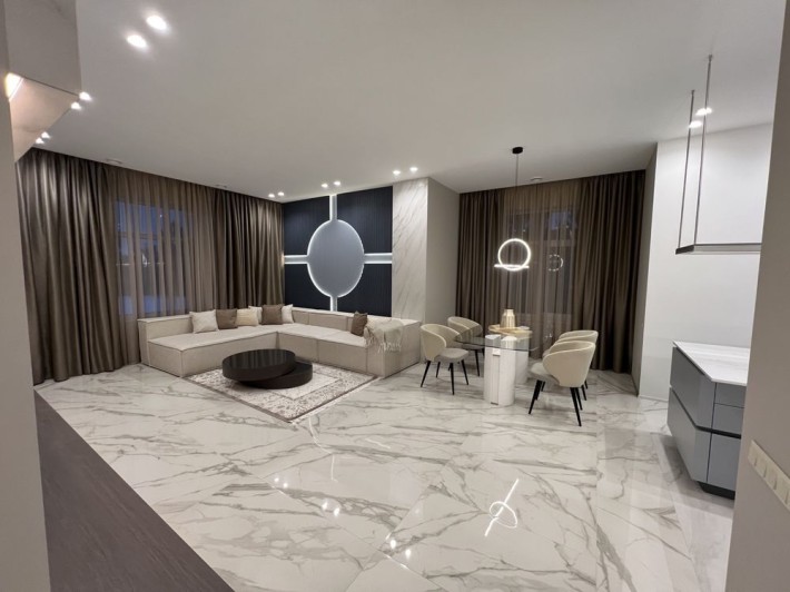 Без % Аренда шикарного дома первая сдача в КГ Riviera Zoloche Вишеньки - фото 1